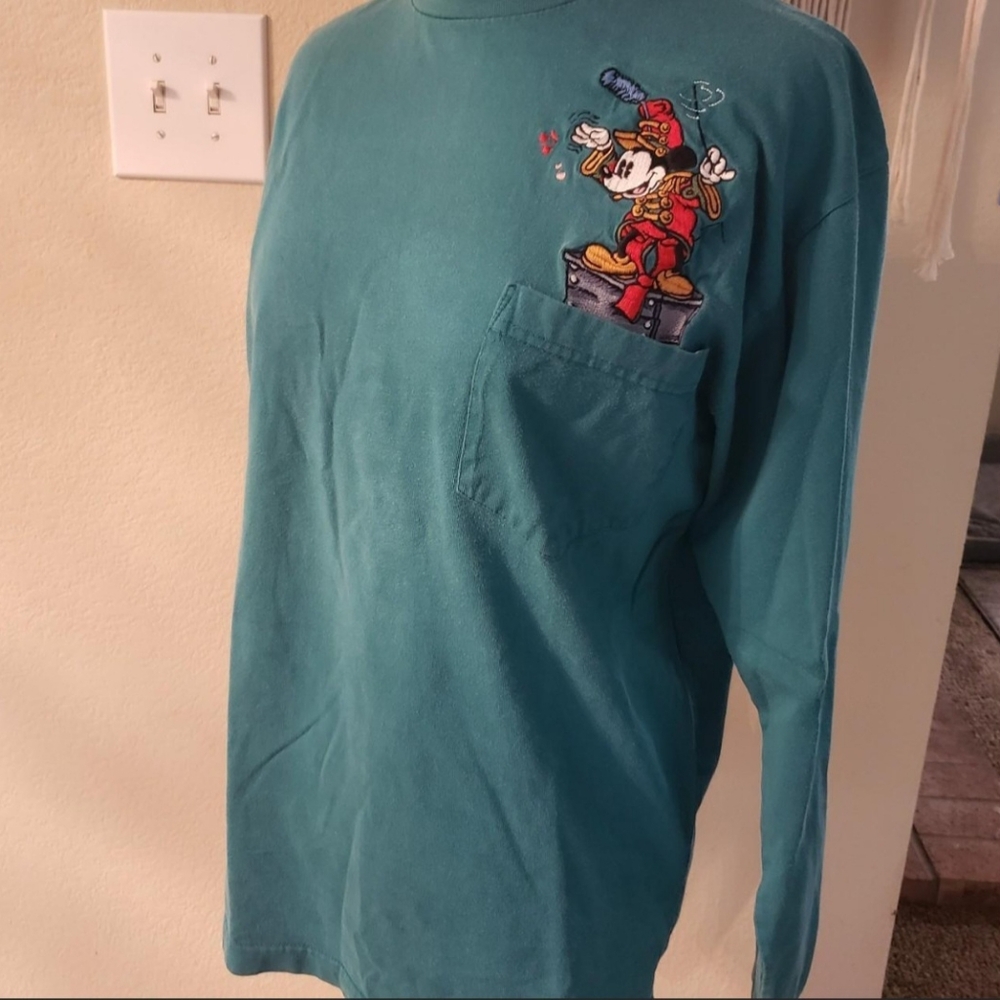 VINTAGE DISNEY LONGSLEEVE